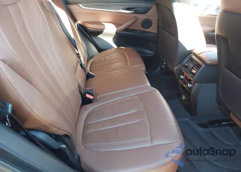 2018 BMW X5 xDrive35I z USA, uszkodzony, nr VIN 5UXKR0C58J0X99855